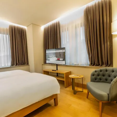 Radisson Harbiye