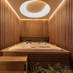 Radisson Harbiye 4*