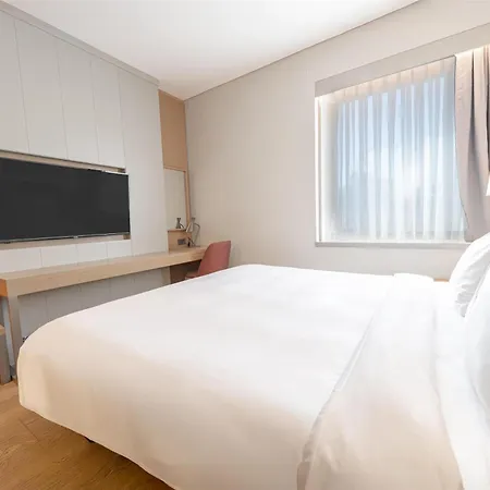 Radisson Harbiye Hotell 4*