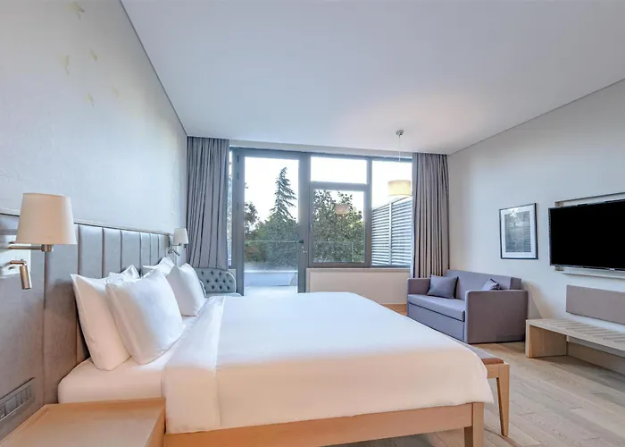 Radisson Harbiye Otel 4*