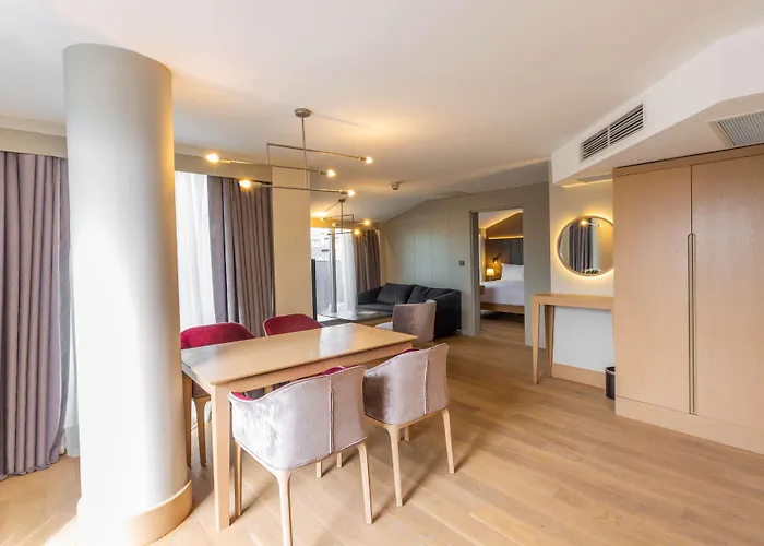 Radisson Harbiye Otel İstanbul