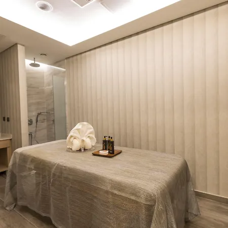 Radisson Harbiye 4* איסטמבול
