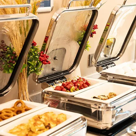 Radisson Harbiye Hotel 4*