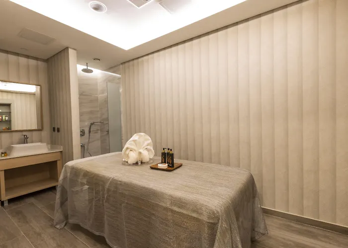 Radisson Harbiye 4* Istanbul